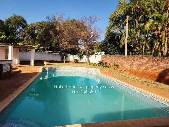 Mt Pleasant | Spacious Family Home with Tennis Court & Pool