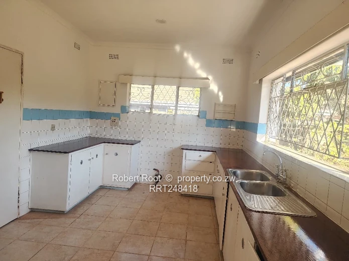 Commercial Property to Let In Belvedere, Samora Machel Avenue West