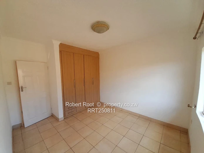 4 bedroom Apartment to Rent in Philadelphia.