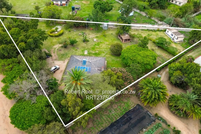 4 Bedroom House for Sale in Greendale