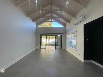 5 Unit Townhouse Complex