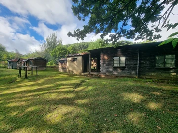 Farm & Agricultural Land