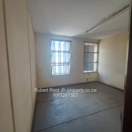 Office to let close to Market Square  (Sole Mandate)