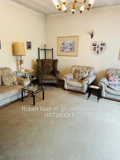 Well-Located Spacious Home Suitable for Office or as a spacious family home  (Sole Mandate)