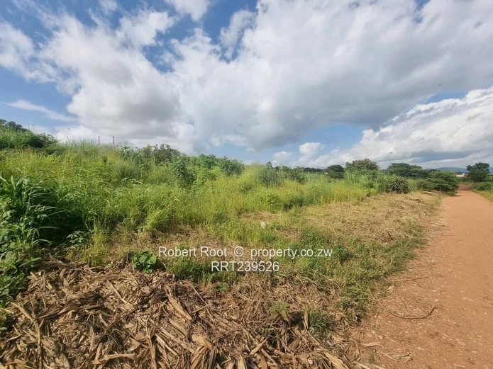 Prime Land on Chegutu Highway! 