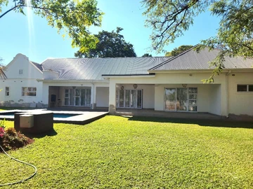 2 Unit Townhouse Complex
