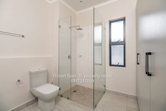 Ultra modern and upmarket 2 bed apartment
