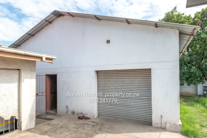 Industrial/Warehouse Property - New Ardbennie