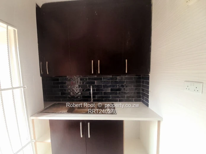 4 Bedroom House to rent in Cranborne.