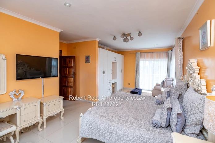 Exclusive Luxury 6-Bedroom Home On 6,000 Sqm 