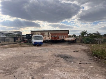 Warehouse & Factory