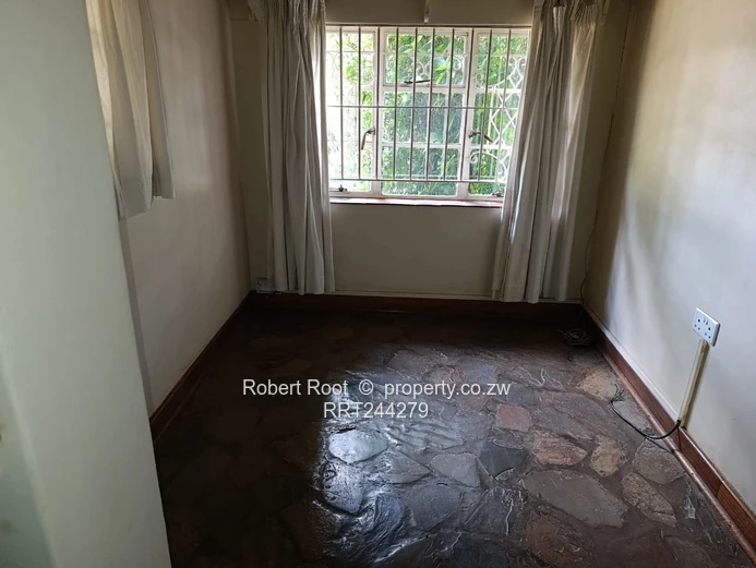 Commercial Property To Rent In Avondale