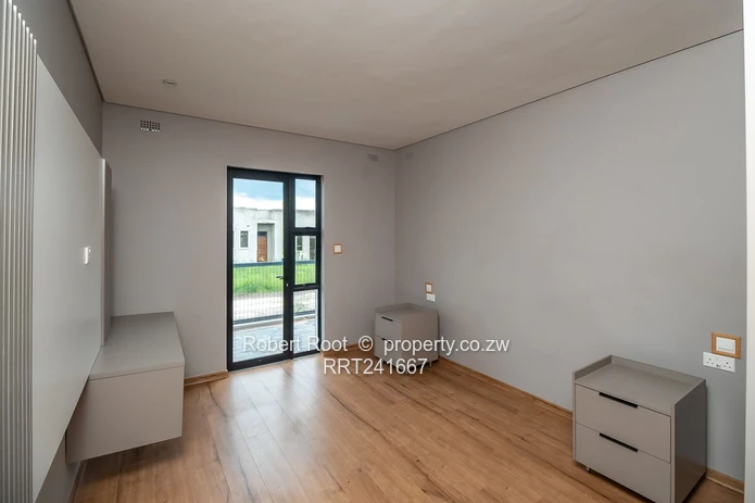 Investment Opportunity in Arlington Estate 