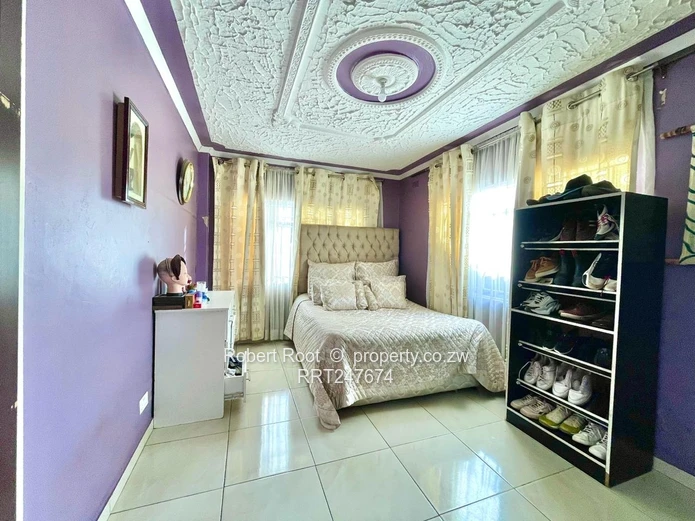 Neat and Solid home in Southlea Park