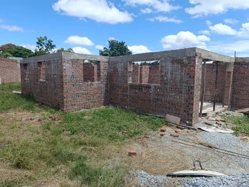 4 Bedroom Garden Flat