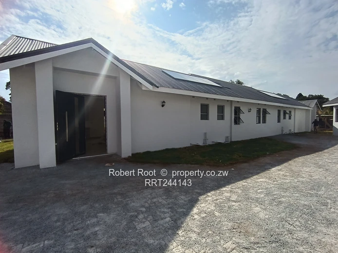 3 bed cluster home in Mount Pleasant