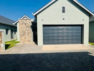 3 Bedroom Garden Flat