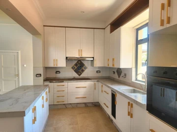 3 Bedroom Townhouse Complex