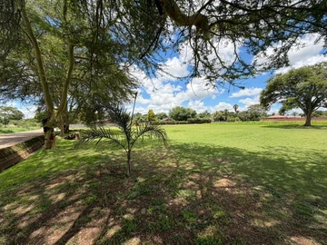 Commercial & Industrial Land