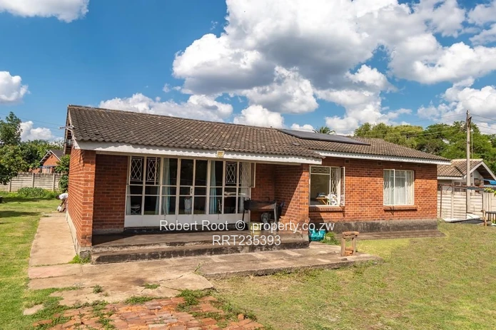 Neat 3 bed house in Westgate