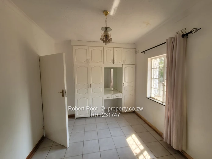 3 bed family home in Twinlakes Norton