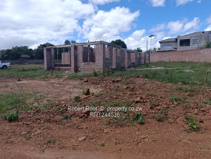 Luxurious Cluster Unit For Sale In Mandara