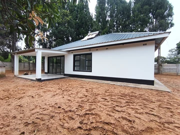 New build family home in Greendale