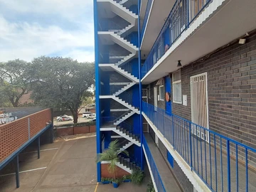 Flat & Apartment