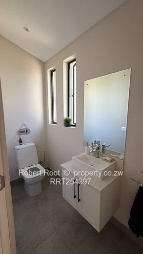 Secure And Spacious Townhouse In Newlands