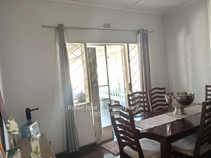 Marlborough East 3-Bed Home on 4,832m²  (Sole Mandate)