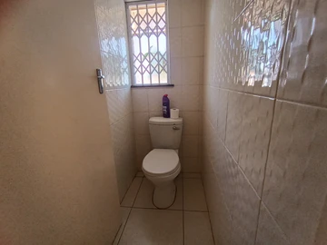 2 Bedroom Garden Flat