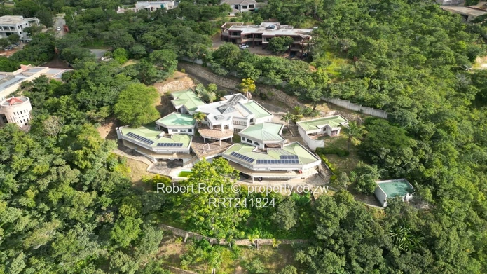 Folyjon Magnificient 5-Bed Furnished Villa with Pool & Borehole