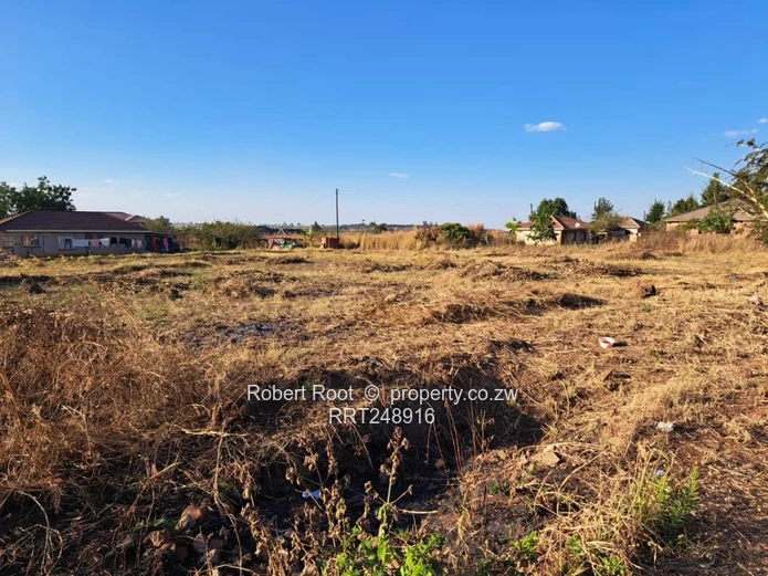 Residential Stand For Sale in Manresa Estate