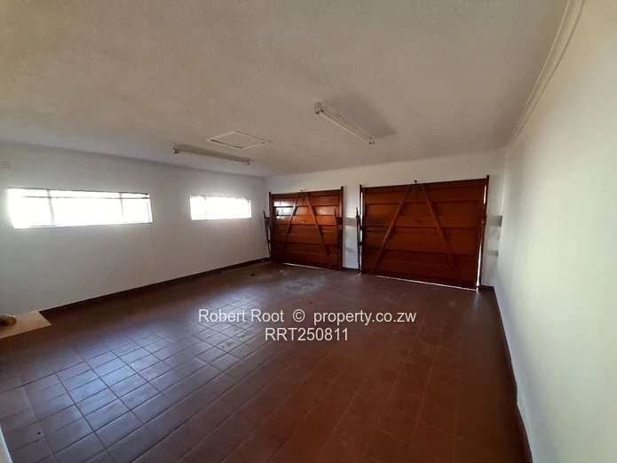 4 bedroom Apartment to Rent in Philadelphia.