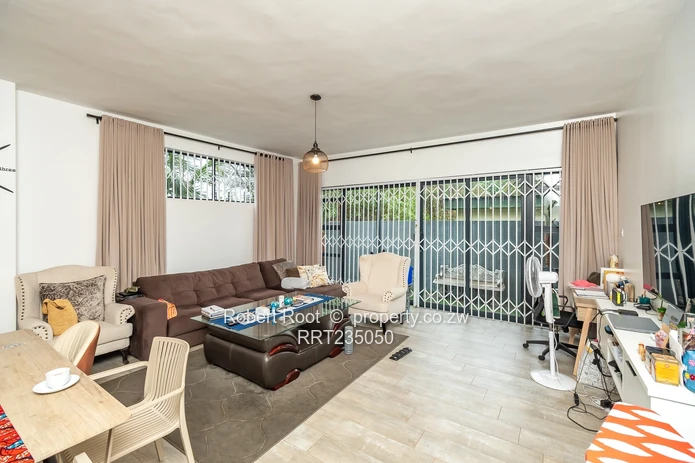 Beautiful 3 Bed Townhouse in Central Avondale 