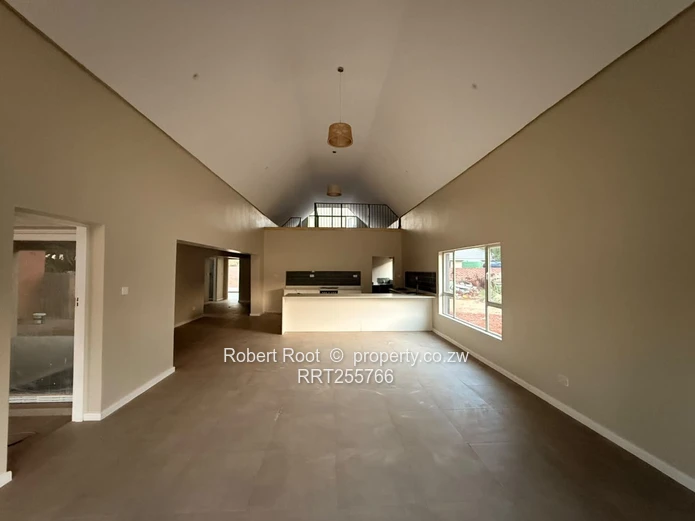 Lovely 4 bed cluster with upstairs loft!