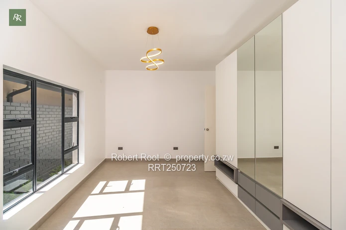 4 bed Modern townhouse in Mount Pleasant