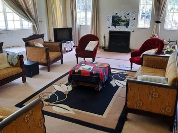 7 Bedroom House