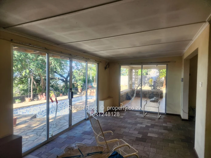 Peaceful Living At Kariba Heights (Sole Mandate)