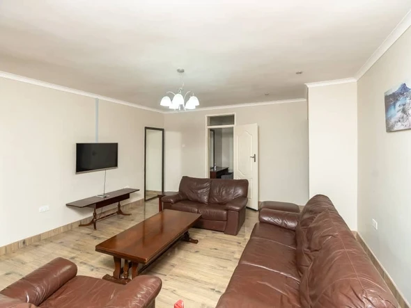 Flat & Apartment