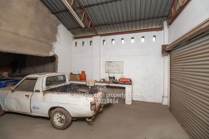 Industrial/Warehouse Property - New Ardbennie