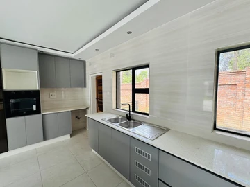 2 Unit Townhouse Complex