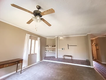 2 Bedroom Garden Flat