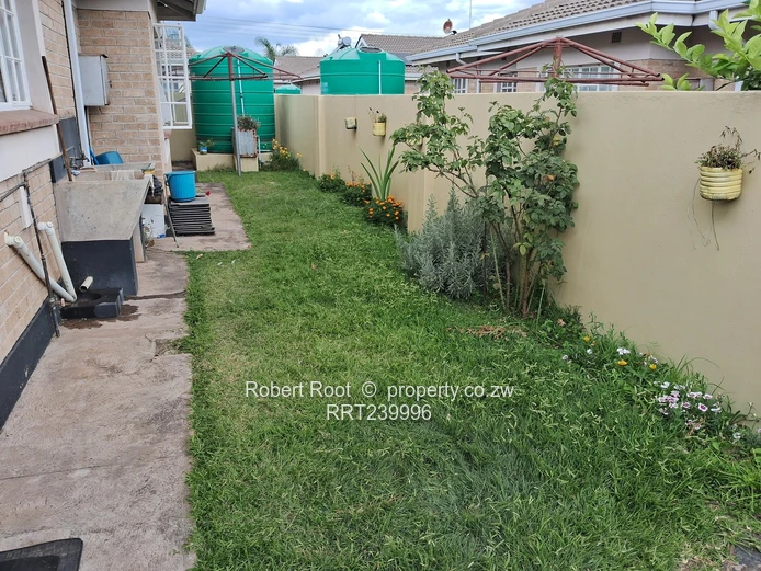 3 Bed Cluster, Waterfalls, FBC Complex Phase 2