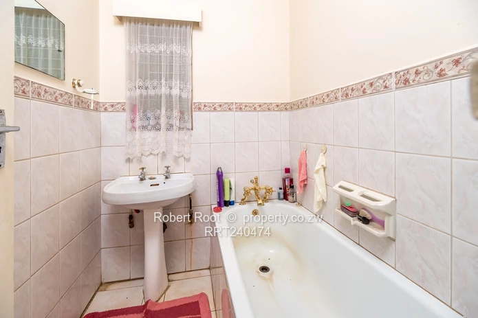 7,729sqm Near Major Routes With Good Borehole | Developer's Dream (Sole Mandate)