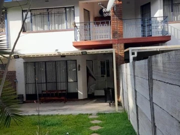 Desirable 2-Bedroom Flat For Sale In Avondale