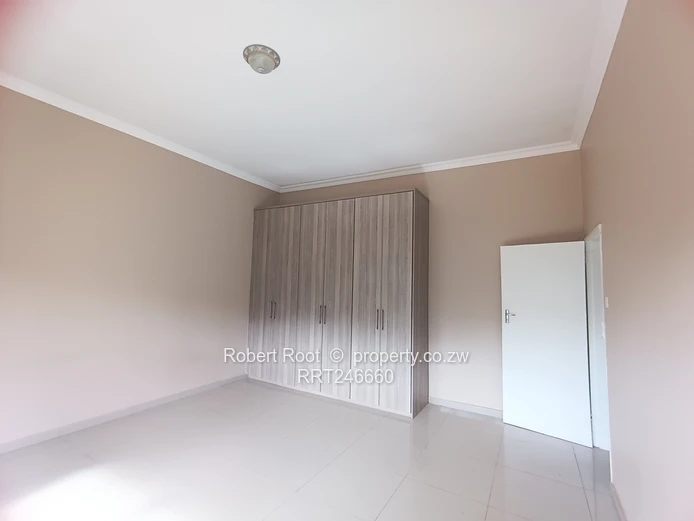3 bed cluster home in Greystone Park