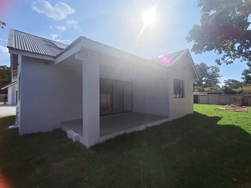 3 Bedroom Townhouse Complex