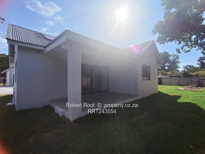 3 bed cluster home in Mount Pleasant
