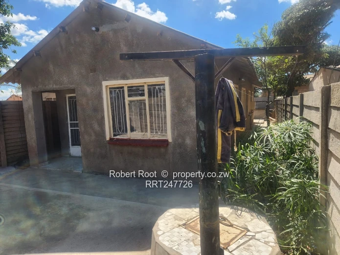 4 Bedroom House to Rent in Mabvuku.